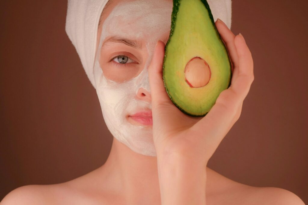 Routine soins visage et corps : mes astuces pour se chouchouter à la maison